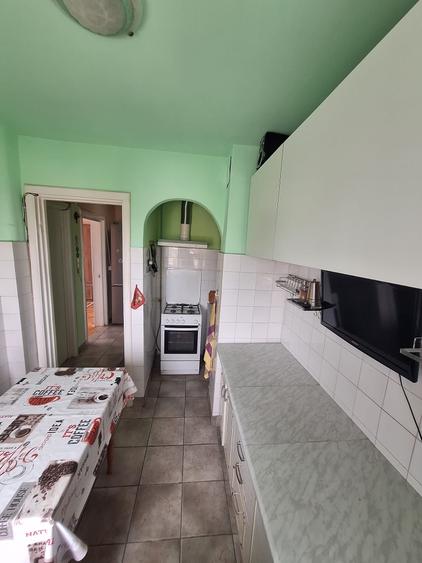 Apartament cu 2 camere decomandat în Circumvalațiunii