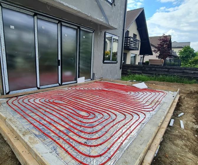 Casă individuală cu 5 camere cu Canalizare în Corbeanca