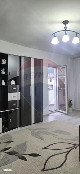 Apartament cu 3 camere de vanzare in zona Sud-Est - 11