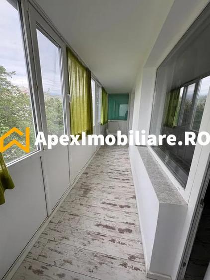 Apartament cu 2 camere semidecomandat, mobilat în Basarabia