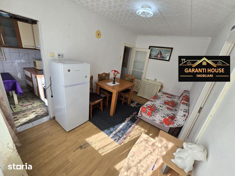 Apartament cu 2 camere nedecomandat în Săsar