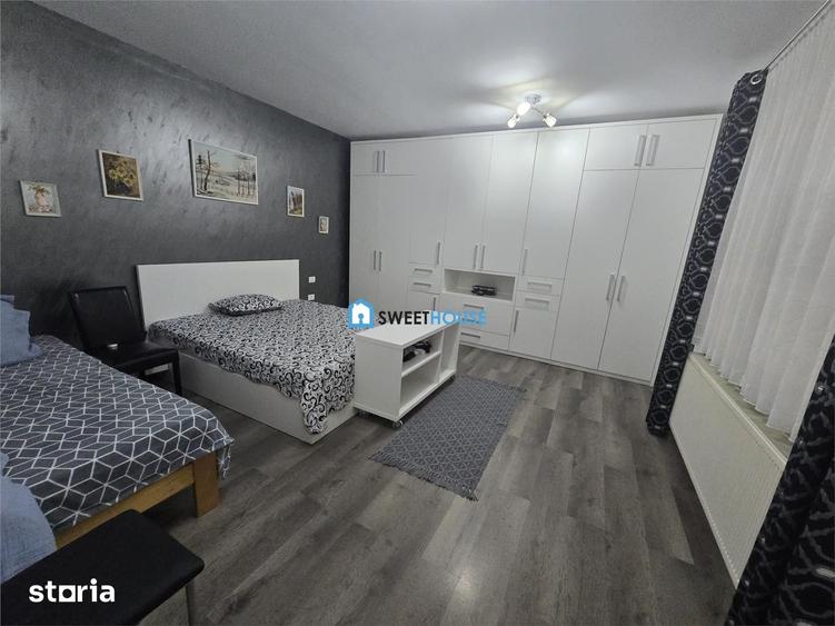 Casă cu 5 camere cu Teren 1600 Mp în Șinca