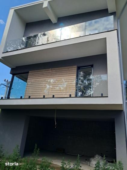 Casă cu 5 camere cu Teren 600 Mp în Vasilați