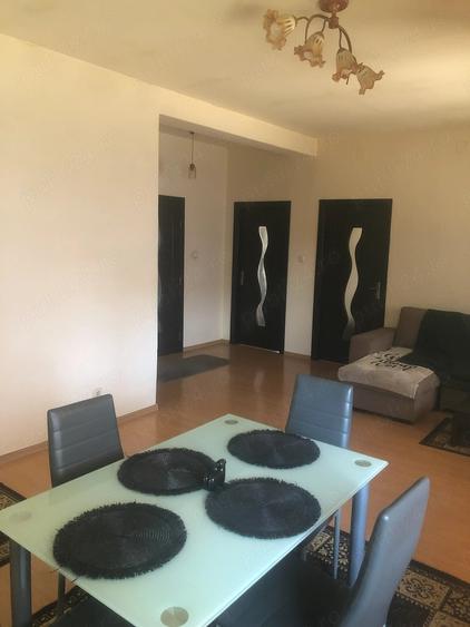 Casă cu 4 camere cu Teren 484 Mp în Episcopia Bihorului
