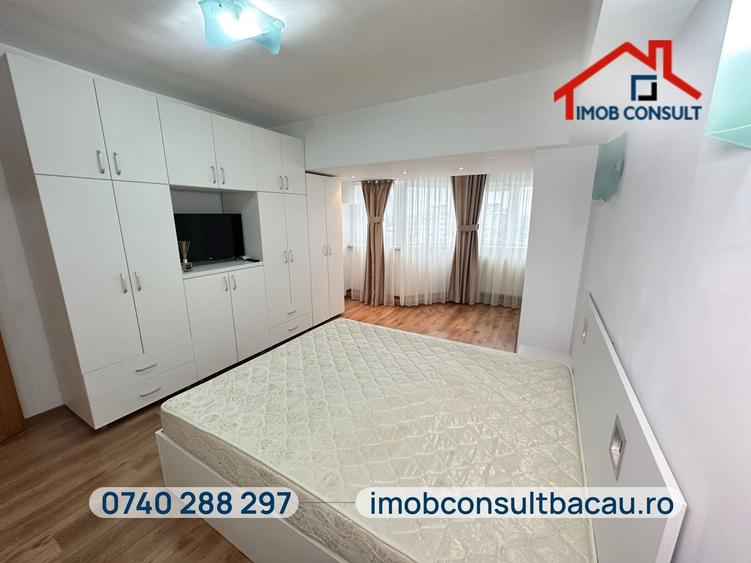 Apartament cu 3 camere decomandat în Ștefan cel Mare