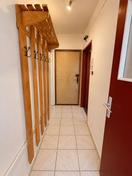 Garsonieră decomandată în Complex Studențesc
