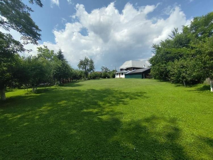 Hotel/Pensiune, de 450 mp, în Aluniș