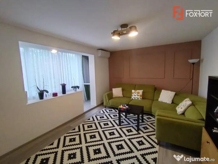 Apartament cu 3 camere decomandat în P-ța Doina