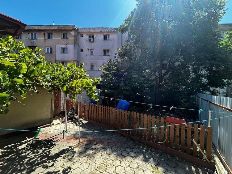 Teren Construcții intravilan de 815 mp, în Central