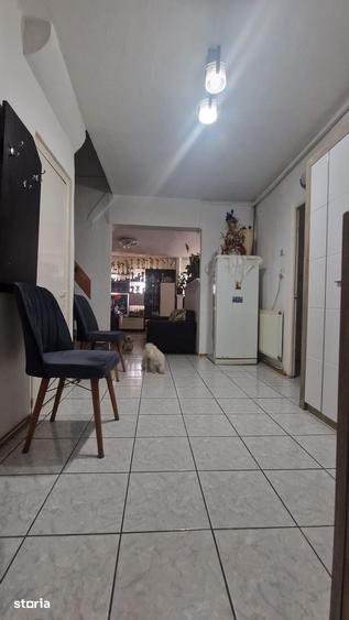 Apartament cu 3 camere în Tolstoi