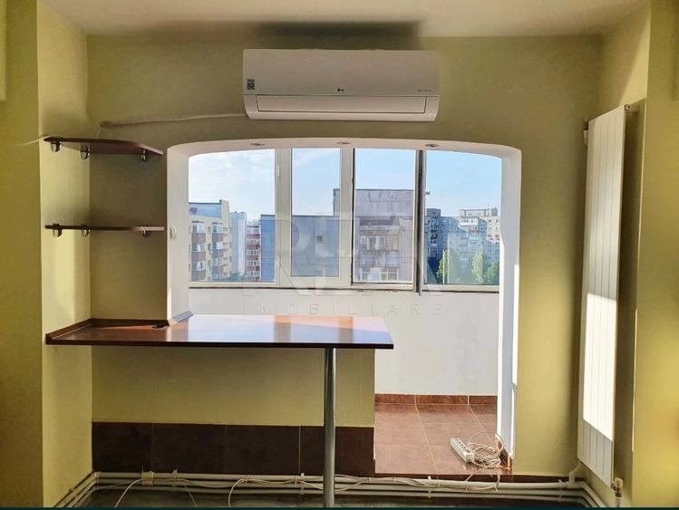 Apartament cu 2 camere semidecomandat, mobilat în Timpuri Noi
