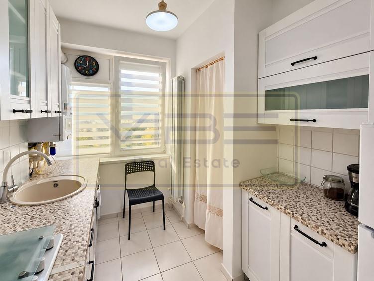 Apartament cu 2 camere nedecomandat, mobilat în Piața Unirii