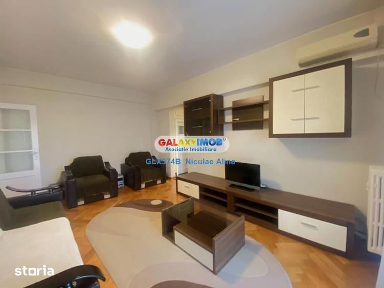 Apartament cu 2 camere semidecomandat, mobilat în Tei