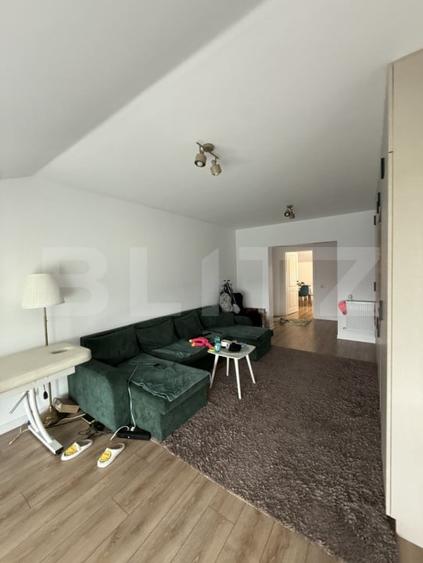 Apartament cu 3 camere decomandat, mobilat în Burdujeni