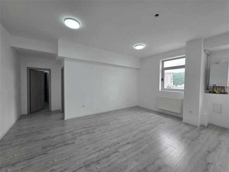 Apartament 2 camere Centrul Civic pretabil birouri - 19