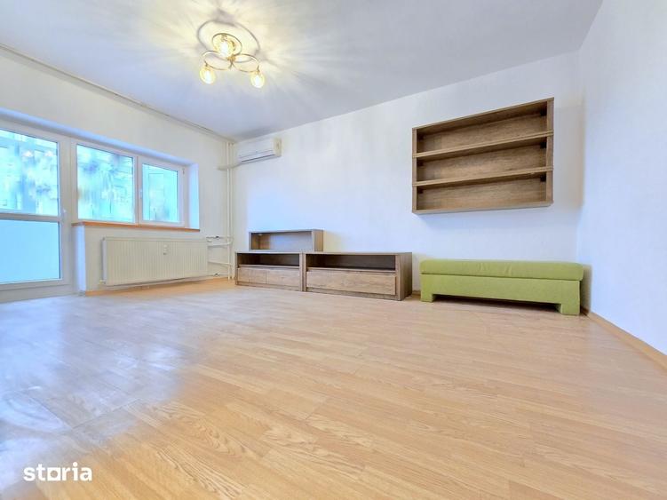 Apartament cu 3 camere decomandat în Decebal