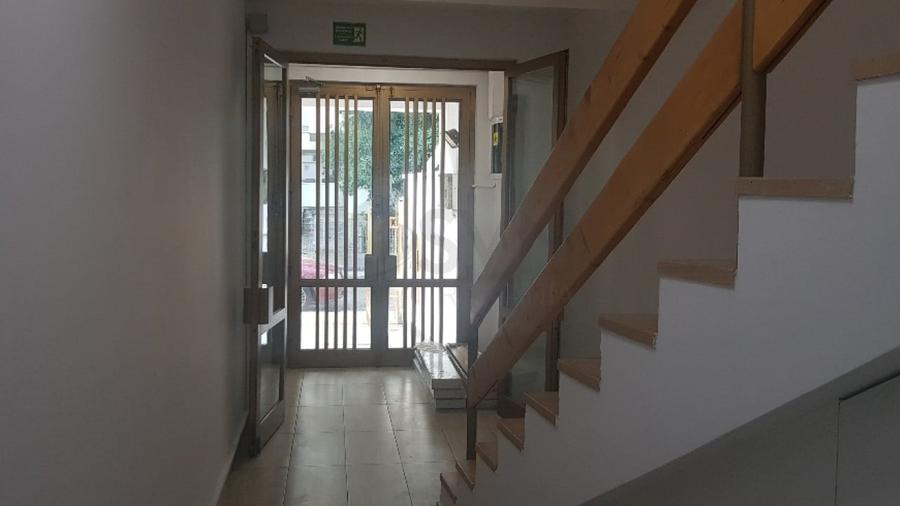 Birou, de 350 mp, în P-ța Dorobanți