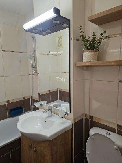 Inchiriez apartament 4 camere,Iasi,Alexandru cel Bun