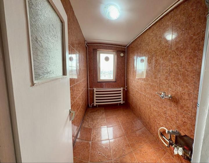 Apartament 2 camere de vanzare - 1