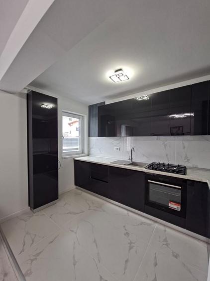 Apartament cu 2 camere decomandat în Vișan