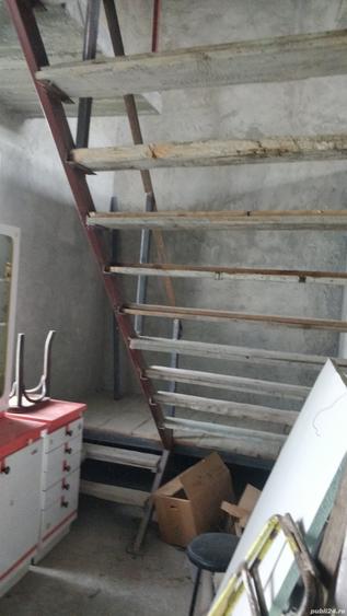 Casă cu 6 camere în Central