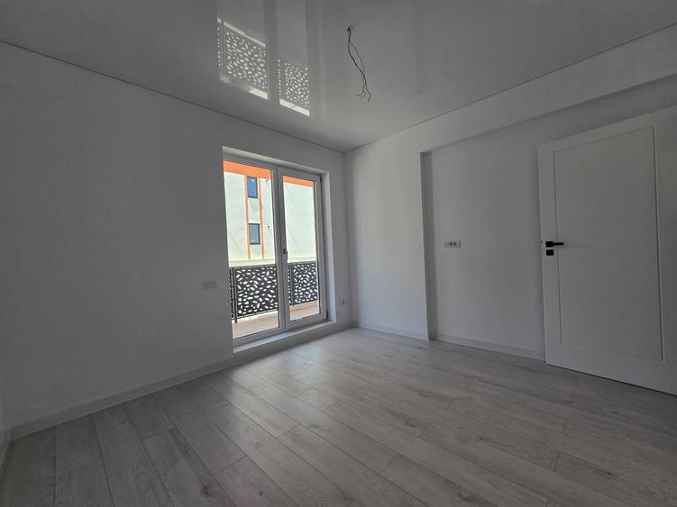 Apartament cu 2 camere decomandat în Dobroești
