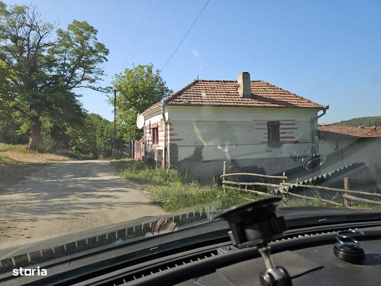 Casă cu 3 camere în Făgețel