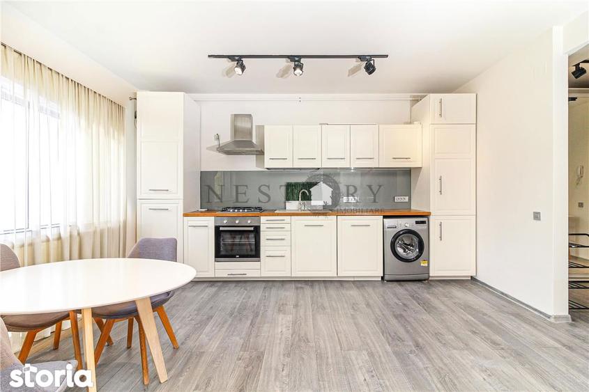 Apartament cu 2 camere semidecomandat în Borhanci