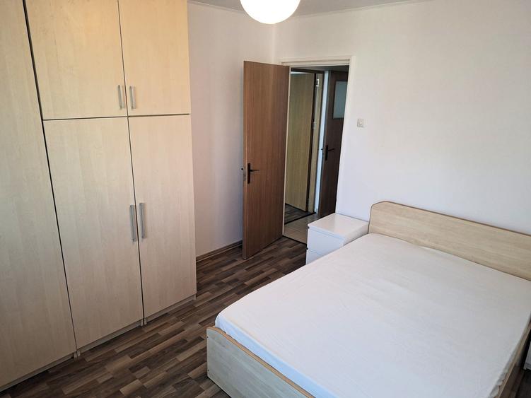 Apartament cu 2 camere decomandat în Drumul Taberei