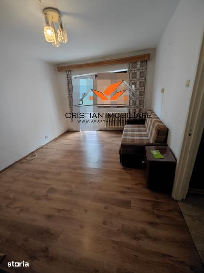 Apartament 3 camere, bloc de caramida, etajul 1, Cetate! - 2