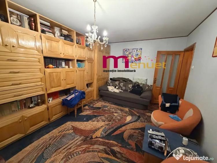 Apartament cu 2 camere decomandat în Vest
