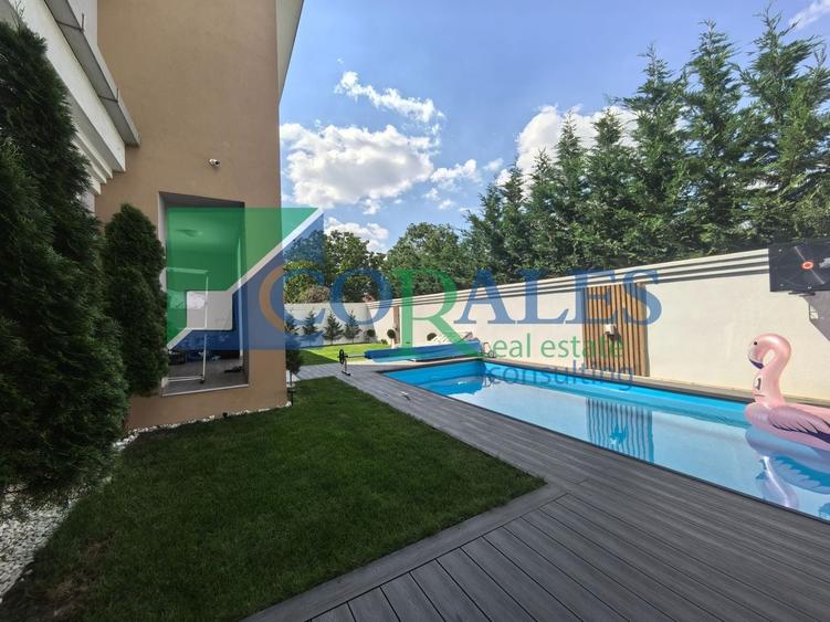 Casă individuală cu 4 camere cu Piscina în Dumbrăvița