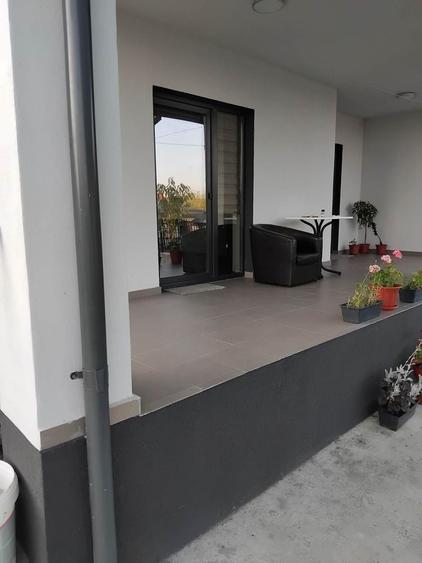 Casă cu 3 camere în Copăcelu