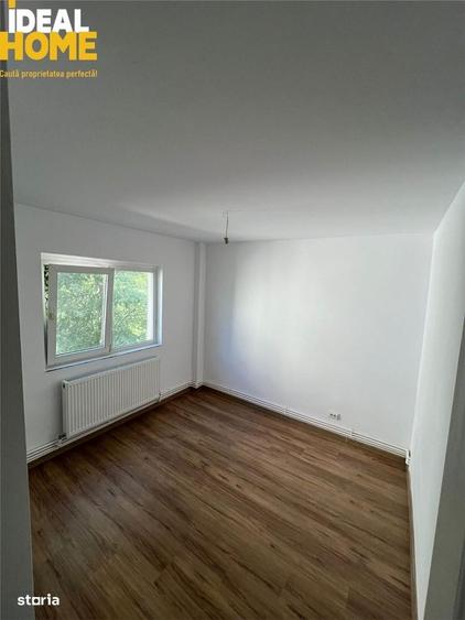 Apartament cu 2 camere decomandat în Nicolina
