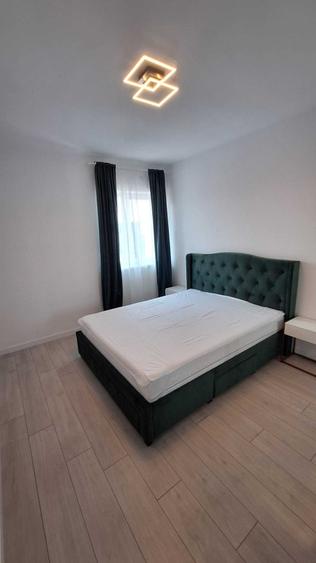 Inchiriez apartament NOU cu 2 camere, prima inchiriere, mobilat si utilat, loc de parcare inclus 9 minute de metrou Berceni - 5