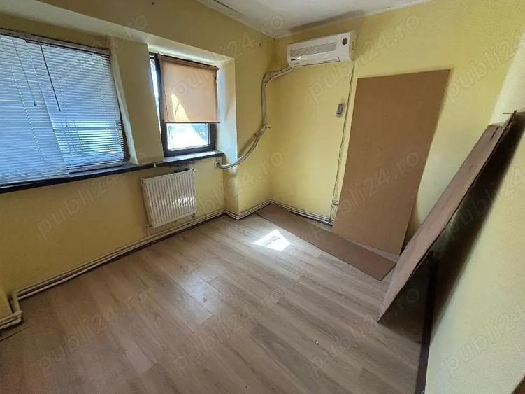 Apartament cu 3 camere decomandat în Gara