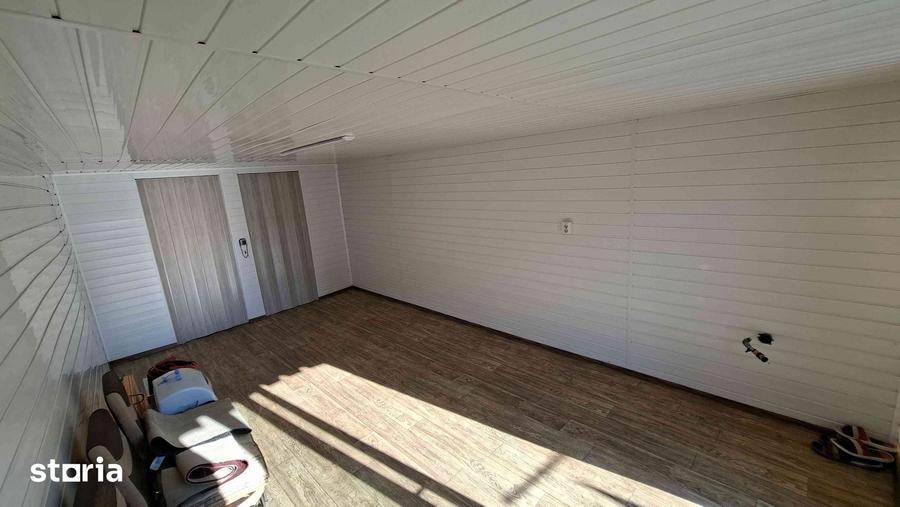 Apartament cu 3 camere în Mărăcineni