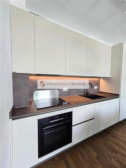 Apartament cu 2 camere semidecomandat, mobilat în Băneasa