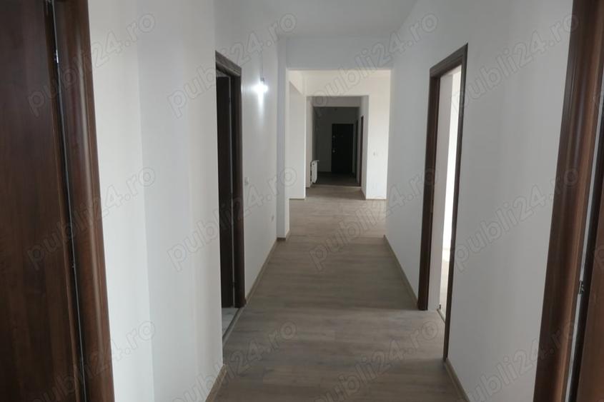 Spațiu comercial, de 180 mp, în Central