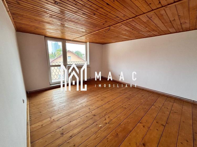 Casă individuală cu 12 camere cu Canalizare în Central