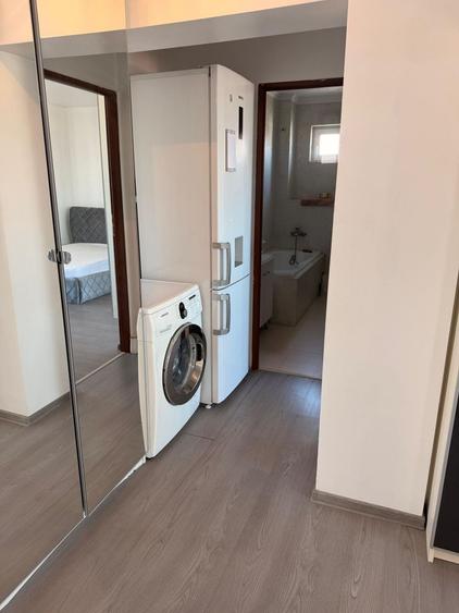 Apartament cu 2 camere decomandat în Palazu Mare