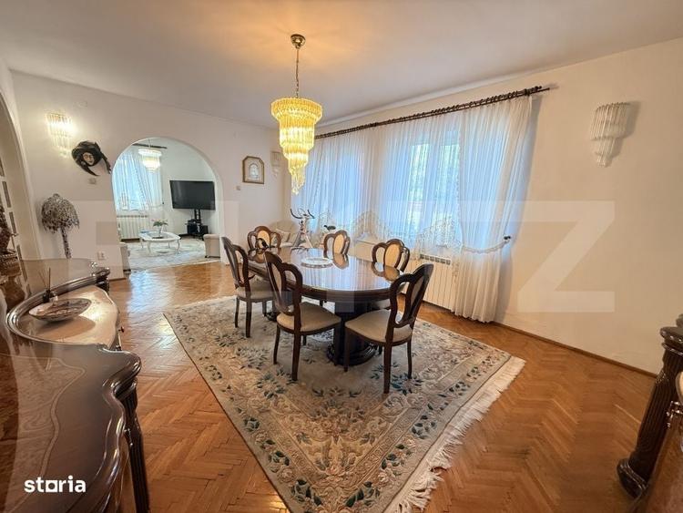 Casă cu 4 camere în Central