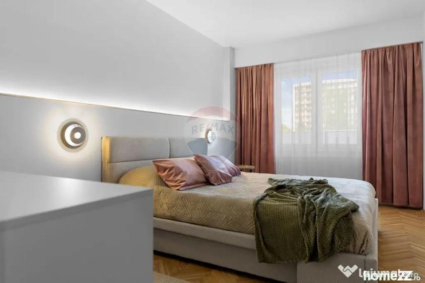 Apartament cu 3 camere semidecomandat în Central