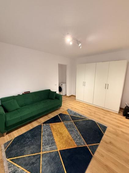 Apartament cu 2 camere nedecomandat în Central