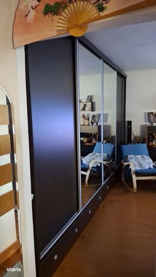 Apartament cu 3 camere în Giurgiului