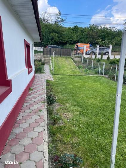 Casă cu 3 camere cu Teren 1366 Mp în Mărgineni