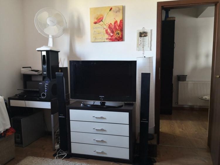 Apartament cu 2 camere decomandat, mobilat în Ultracentral