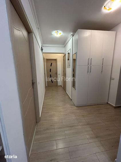 Apartament 3 camere | 2bai | 67mp utili+balcon | Etaj 3/3+pod |Parcare