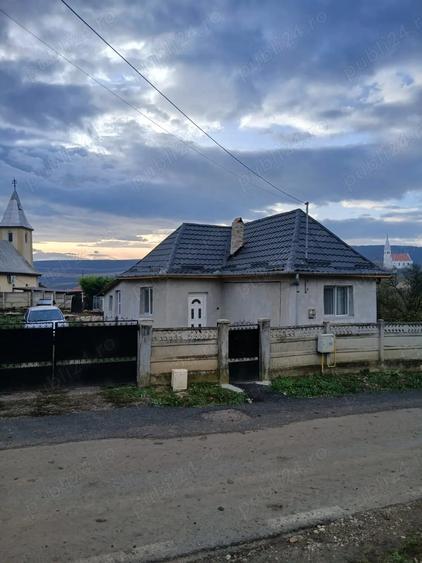 Casă cu 2 camere cu Teren 700 Mp în Tritenii de Sus
