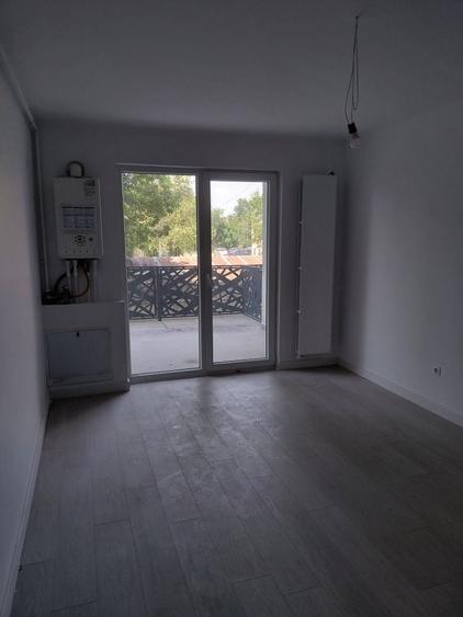Apartament cu 2 camere decomandat în Exterior Vest